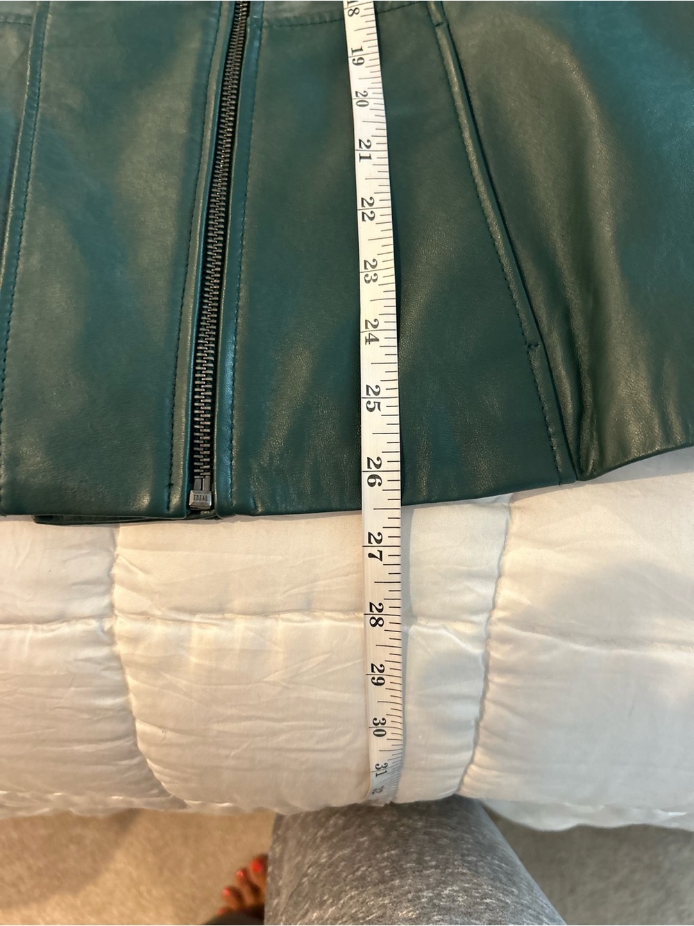 Women's Teal Leather Zip-Front Jacket - Sleek Fitted Style - Picture 7 of 9
